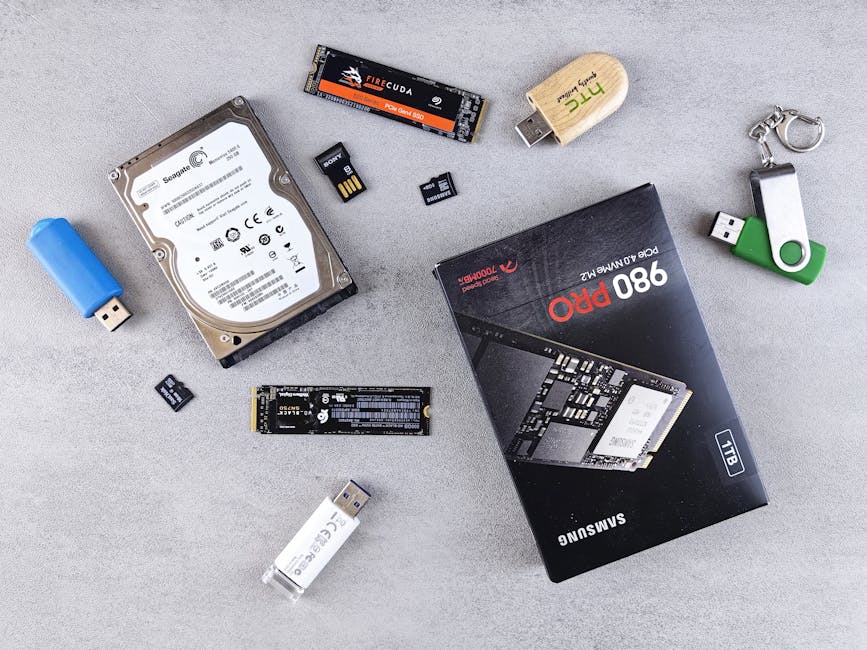 컴퓨터용 고성능 NVMe SSD와 부품 구성