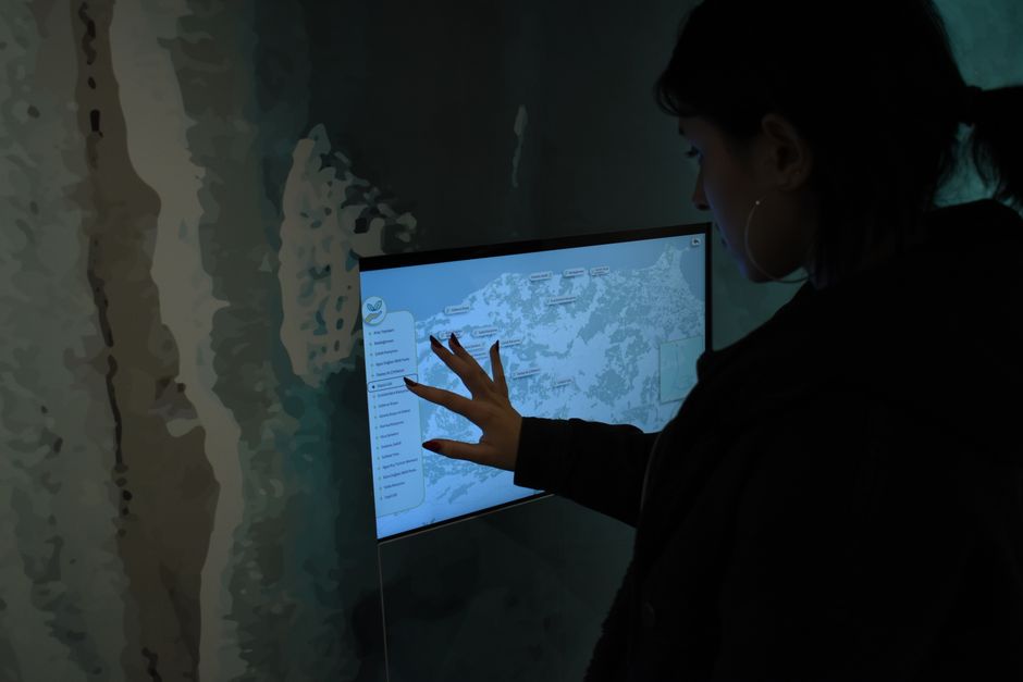 💻 웹 서핑하다 놓친 '인생 정보' 때문에 후회막심? [직장인/학생 필수] '디지털 정보 사냥꾼' 되는 마법의 3가지 비법
